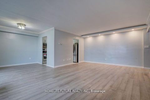 Photo 4 at 2519 - 5 Massey Square, Crescent Town, Toronto