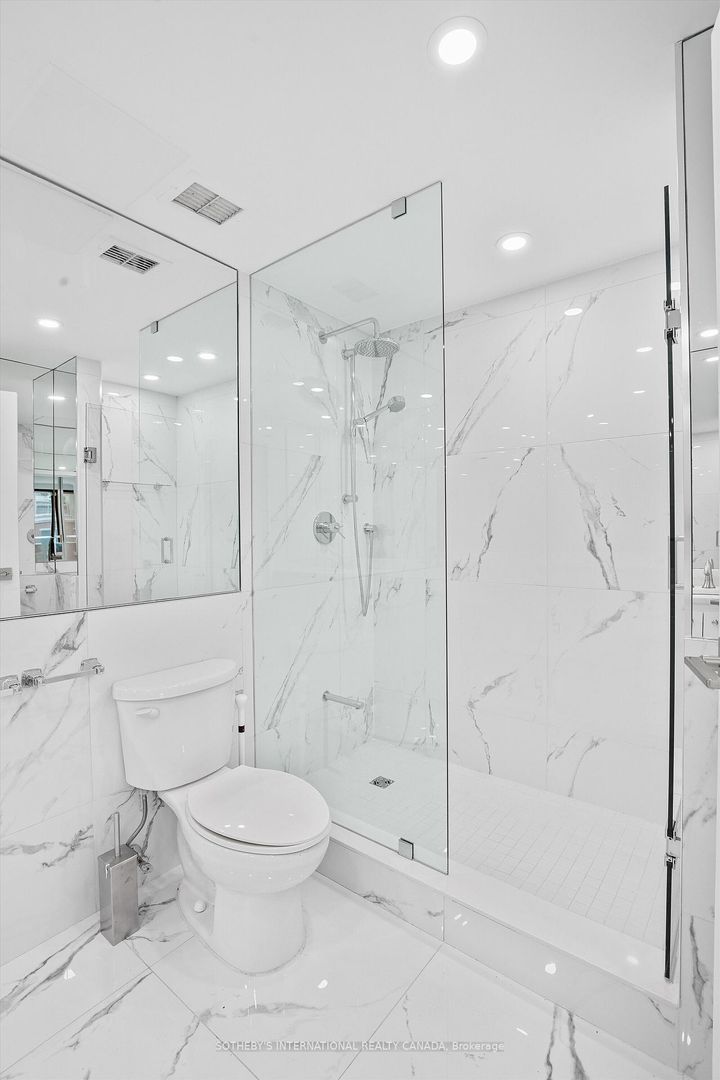 Photo 19 at 408 - 55A Avenue Road, Annex, Toronto