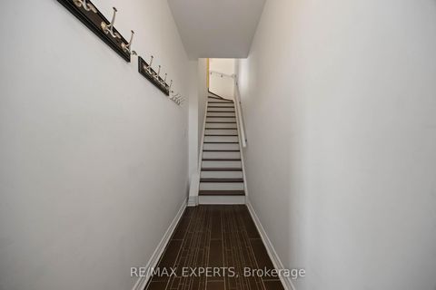 Photo 11 at 19B Oak Street, Weston, Toronto
