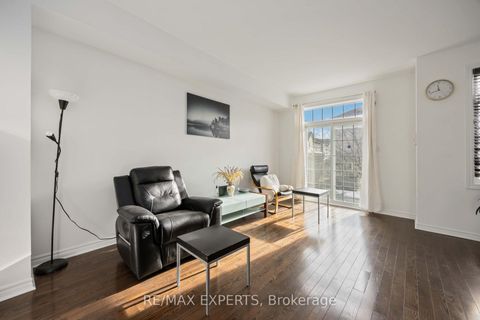 Photo 12 at 19B Oak Street, Weston, Toronto