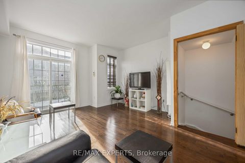 Photo 13 at 19B Oak Street, Weston, Toronto