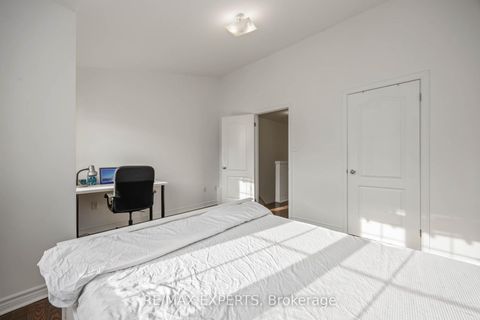 Photo 30 at 19B Oak Street, Weston, Toronto