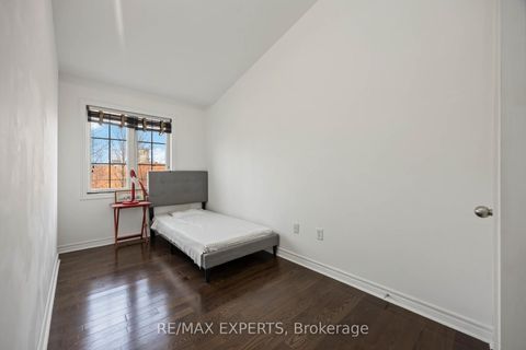 Photo 34 at 19B Oak Street, Weston, Toronto