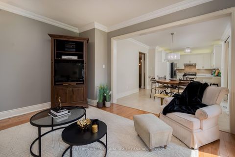 Photo 16 at 16 Saint Clare Boulevard, Vellore Village, Vaughan