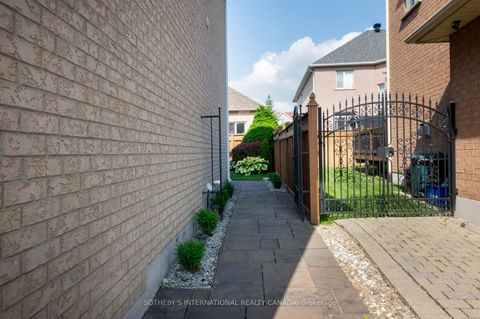 Photo 33 at 16 Saint Clare Boulevard, Vellore Village, Vaughan