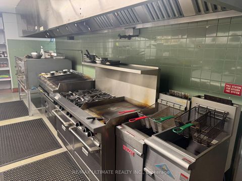 Photo 15 at 6 - 385 The West Mall, Etobicoke West Mall, Toronto