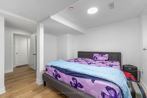 Photo 38 at 64 Coldwell Bay Circle, Kleinburg, Vaughan