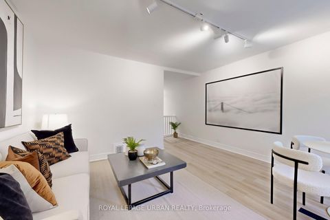 Photo 26 at 772 Richmond Street W, Niagara, Toronto