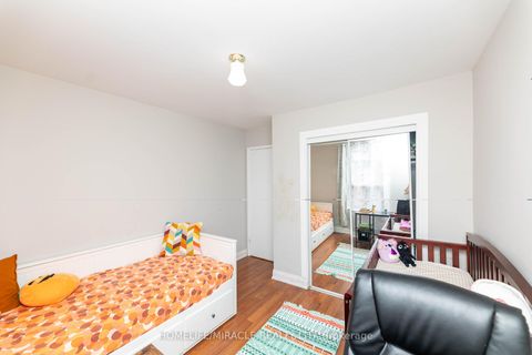 Photo 9 at 20 - 366 Driftwood Avenue, Black Creek, Toronto