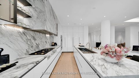 Photo 7 at 304 - 7 Dale Avenue, Moore Park, Toronto