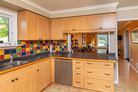 Photo 4 at 1053 Westmount Avenue, Alcona, Innisfil