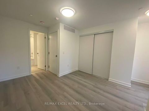 Photo 24 at 61 - 10 CALAMINT Lane, L'Amoreaux, Toronto