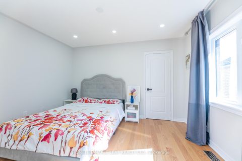 Photo 21 at 238 Devonsleigh Boulevard, Devonsleigh, Richmond Hill