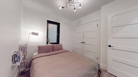 Photo 10 at 1558 A Davenport Road, Wychwood, Toronto