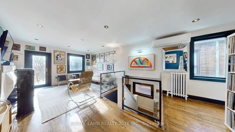 Photo 14 at 1558 A Davenport Road, Wychwood, Toronto