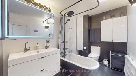 Photo 18 at 1558 A Davenport Road, Wychwood, Toronto