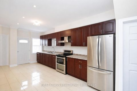 Photo 1 at 102 Greenwood Avenue, Coxwell, Toronto