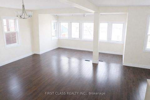 Photo 7 at 102 Greenwood Avenue, Coxwell, Toronto