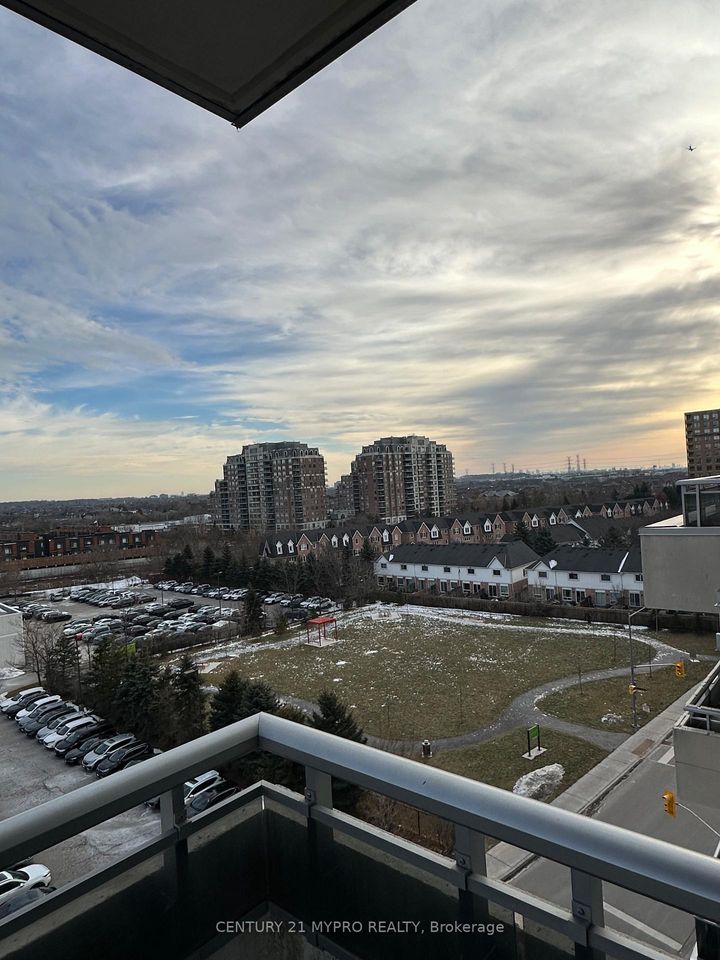 Photo 12 at 704 - 9205 Yonge Street, Langstaff, Richmond Hill