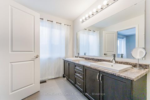 Photo 34 at 62 Helliwell Crescent, Oak Ridges Lake Wilcox, Richmond Hill