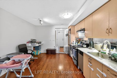 Photo 12 at 306 - 320 Richmond Street E, Moss Park, Toronto