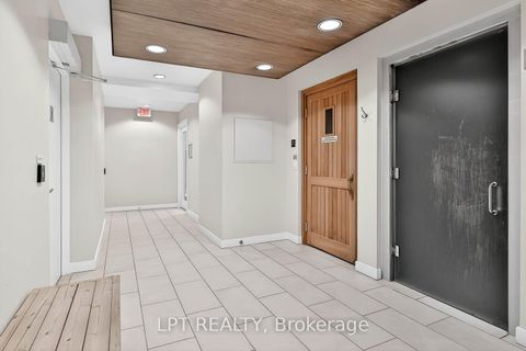 Photo 29 at 306 - 320 Richmond Street E, Moss Park, Toronto