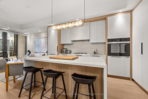 Photo 4 at 510 - 2 Forest Hill Road, Casa Loma, Toronto