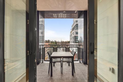 Photo 14 at 510 - 2 Forest Hill Road, Casa Loma, Toronto