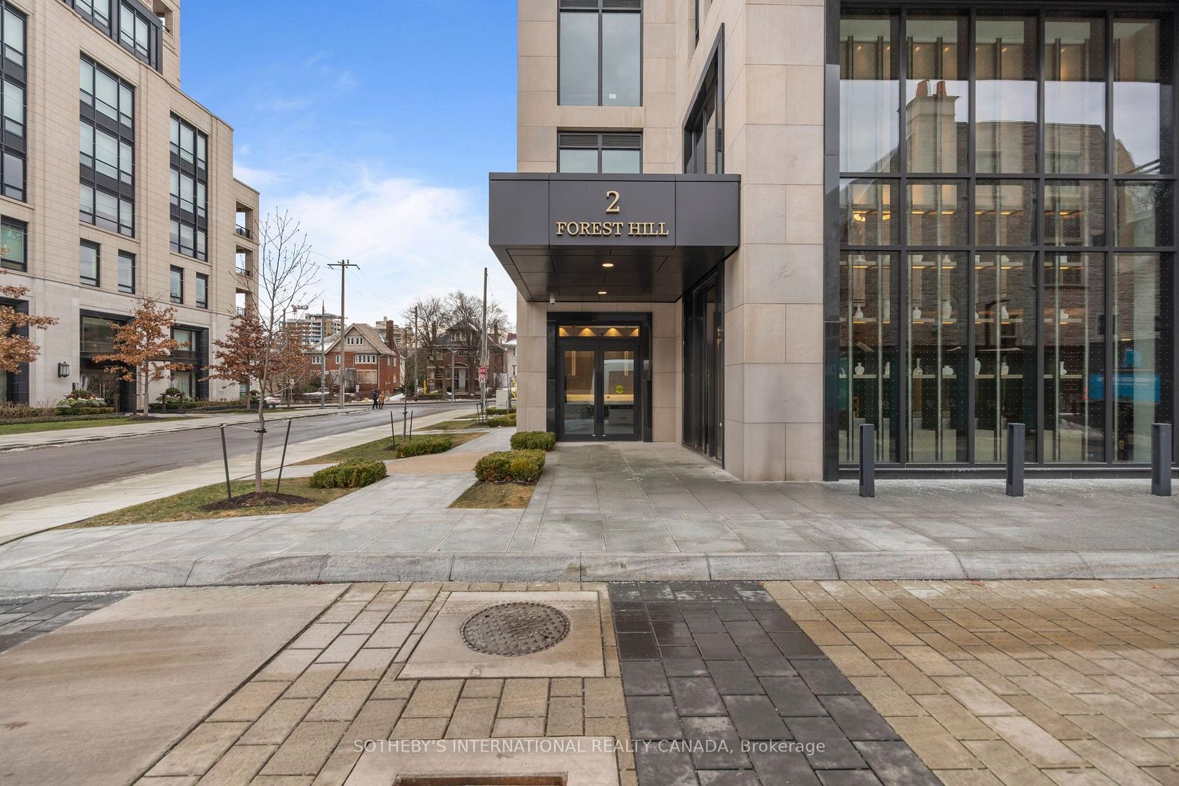 510 - 2 Forest Hill Road, Casa Loma, Toronto by Loree Meneguzzi Real Estate 510 - 2 Forest Hill Road, Casa Loma, Toronto