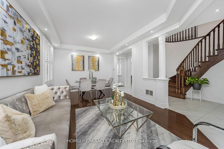 Photo 8 at 10 Kenora Street, Credit Valley, Brampton