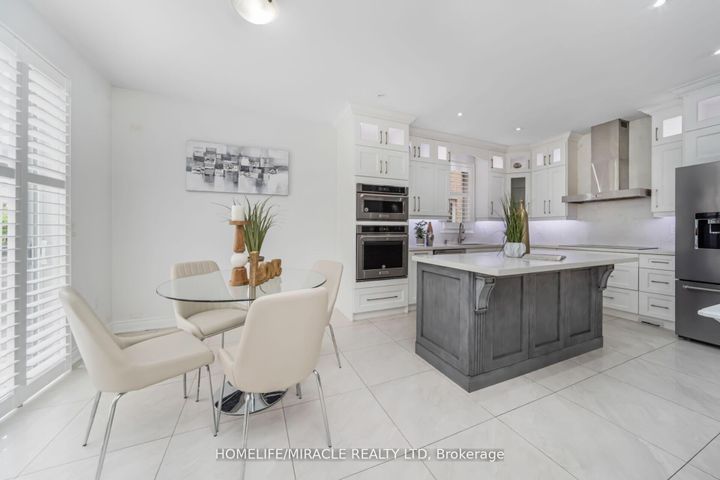 Photo 12 at 10 Kenora Street, Credit Valley, Brampton