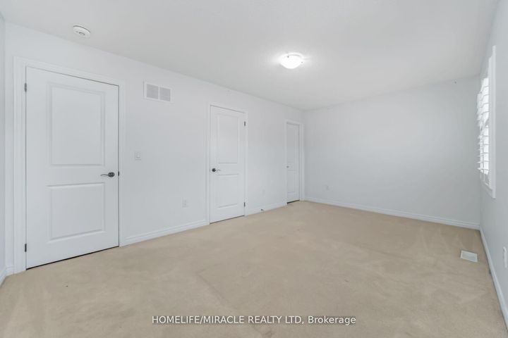 Photo 27 at 10 Kenora Street, Credit Valley, Brampton