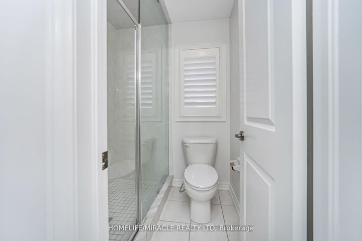 Photo 32 at 10 Kenora Street, Credit Valley, Brampton