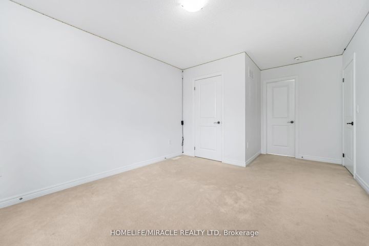 Photo 34 at 10 Kenora Street, Credit Valley, Brampton