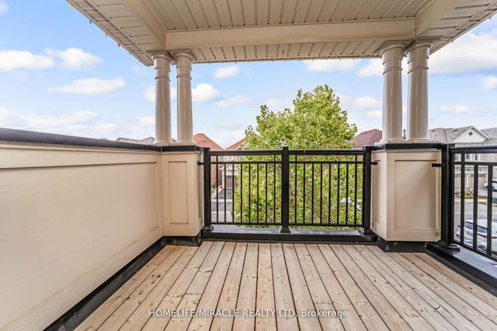 Photo 35 at 10 Kenora Street, Credit Valley, Brampton