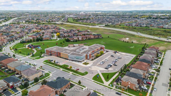 Photo 46 at 10 Kenora Street, Credit Valley, Brampton