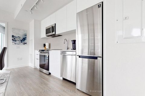 Photo 14 at 713 - 50 Power Street, Moss Park, Toronto