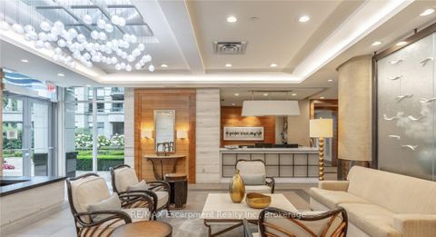 Photo 15 at 827 - 3500 Lakeshore Road W, BR Bronte, Oakville