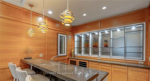 Photo 16 at 827 - 3500 Lakeshore Road W, BR Bronte, Oakville