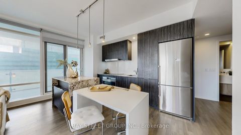 Photo 12 at 1701 - 1 Bloor Street E, Yonge Corridor, Toronto