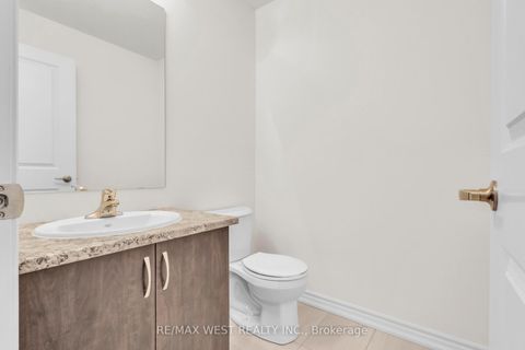 Photo 13 at 195 Terry Fox Drive, Rural Barrie Southeast, Barrie