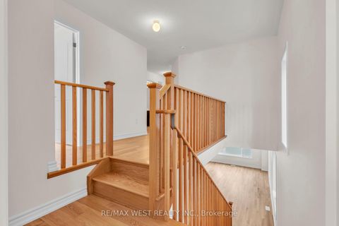 Photo 16 at 195 Terry Fox Drive, Rural Barrie Southeast, Barrie