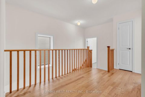 Photo 17 at 195 Terry Fox Drive, Rural Barrie Southeast, Barrie