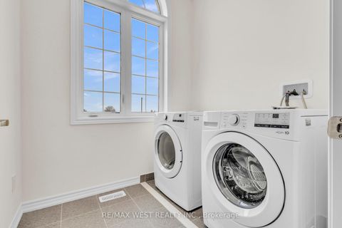 Photo 29 at 195 Terry Fox Drive, Rural Barrie Southeast, Barrie