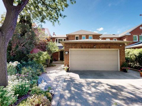 Photo 19 at 48 Millcroft Way, Brownridge, Vaughan