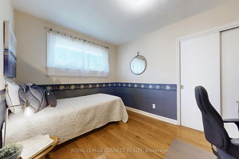 Photo 23 at 14 Dalehurst Avenue, Morningside, Toronto