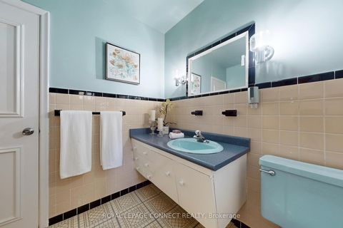 Photo 26 at 14 Dalehurst Avenue, Morningside, Toronto