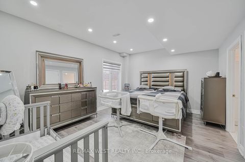 Photo 37 at 293 Torrey Pines Road, Kleinburg, Vaughan