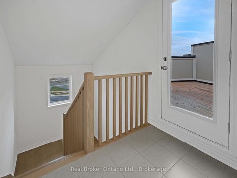 Photo 26 at 1397 William Halton Parkway, NW Northwest, Oakville