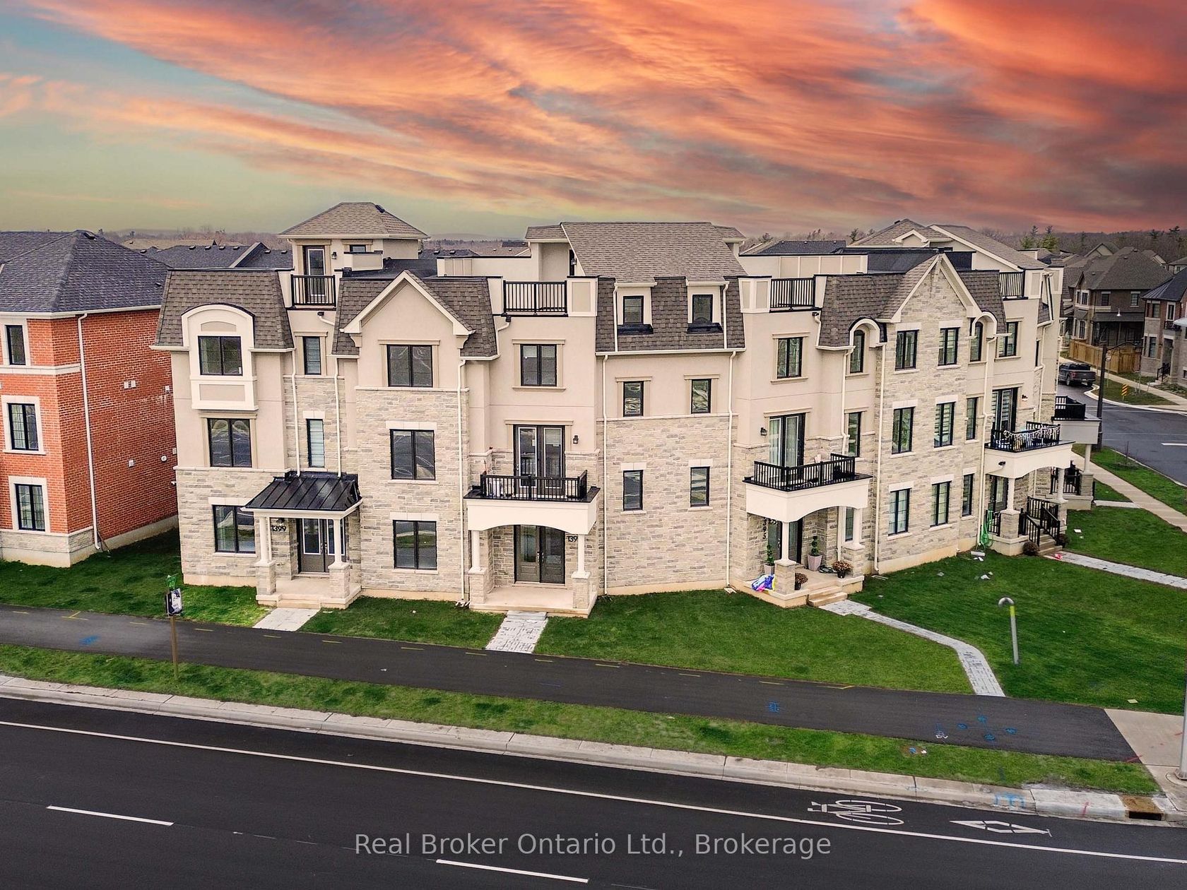 1397 William Halton Parkway, NW Northwest, Oakville 